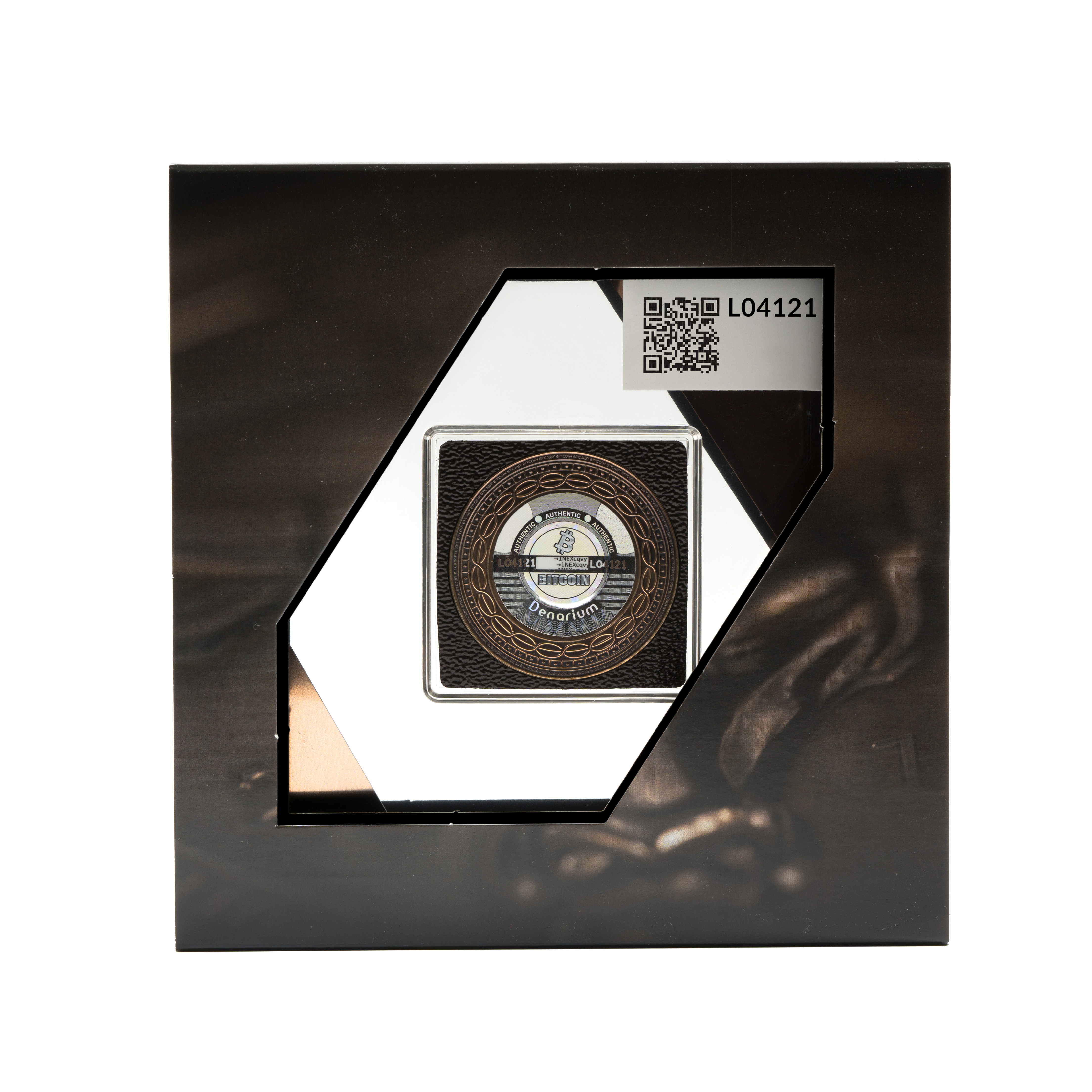 Denarium 1 BTC P. Bronze — Packaged reverse · L04121 example